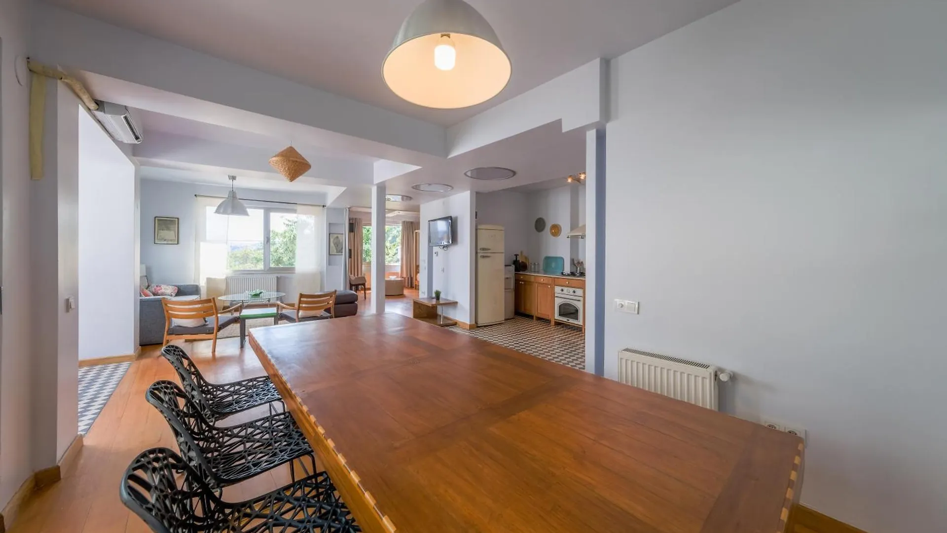 Villa Maison Detroit : Iconic 3Br Triplex W/ Great Views Provincia di Provincia di Istanbul Turchia
